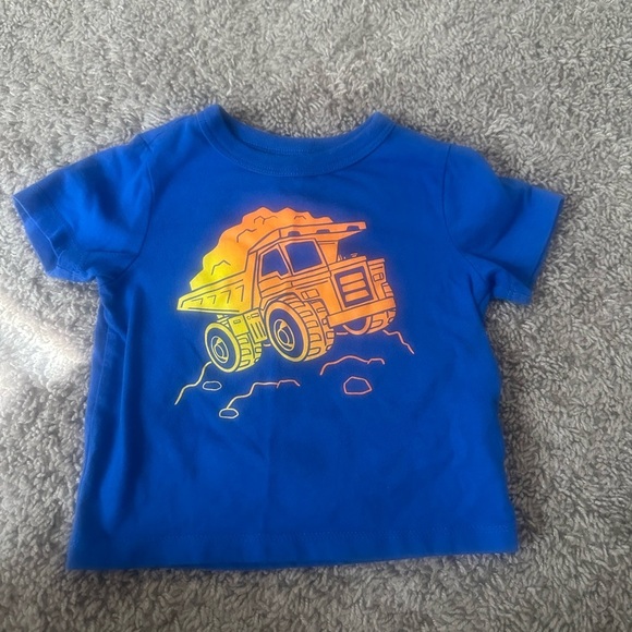 Toddler Graphic tee - Picture 1 of 3